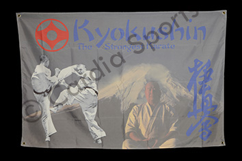 Kyokushin vlag Oyama